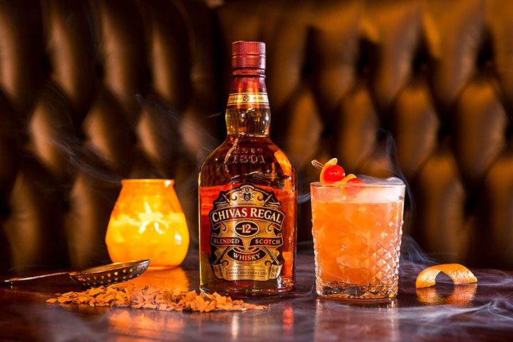 Cách uống rượu Chivas