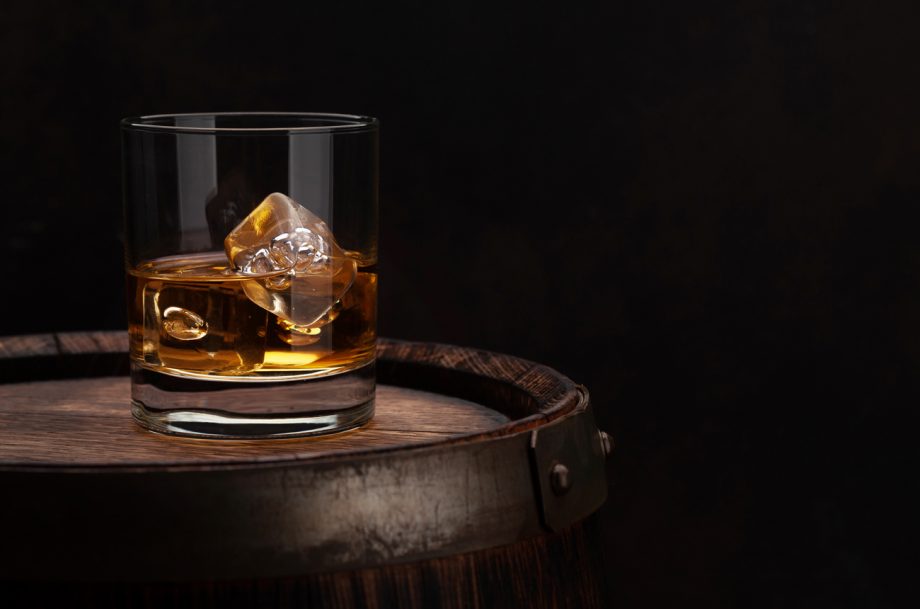 Cách Uống Rượu Whisky
