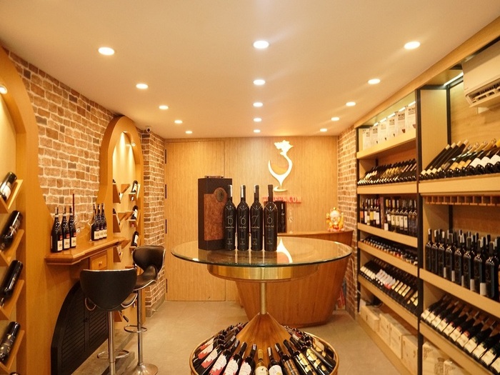 Hình 4: Phương Liên - cửa hàng rượu ngoại ở Hà Nội được nhiều khách hàng lựa chọn