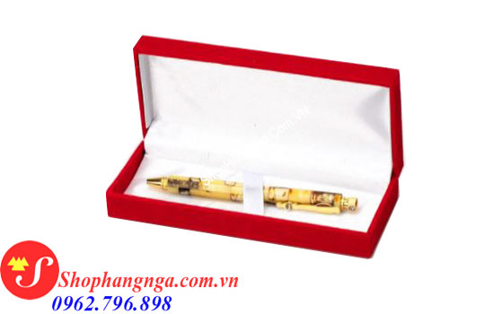 bút hổ phách nga