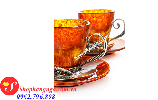 chén hổ phách nga