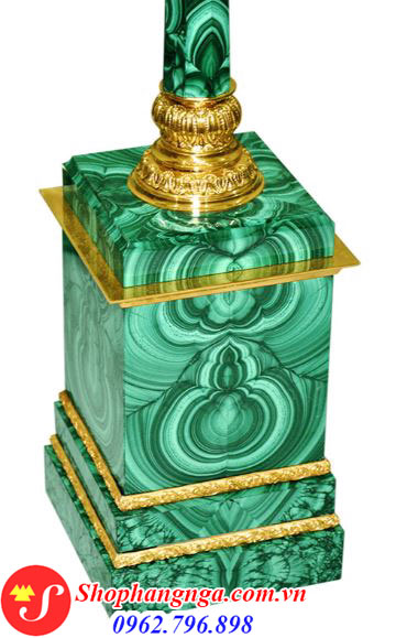 Đèn bán trang trí bằng đá malachite