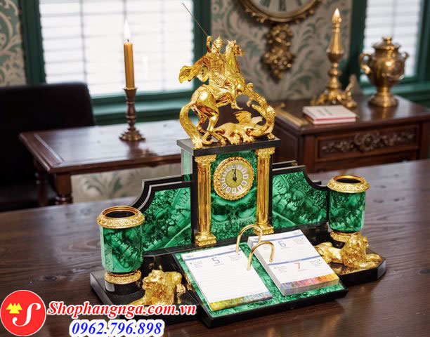 Khay cắm bút để bàn làm việc dành cho lãnh đạo