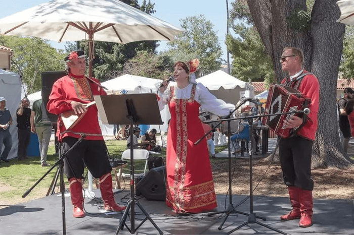 Đặc điểm của âm nhạc truyền thống Nga