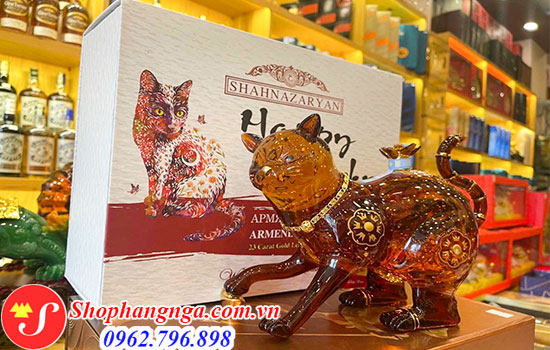 Rượu Linh Vật Hình Con Mèo Thủy Tinh Shahnazaryan 2023