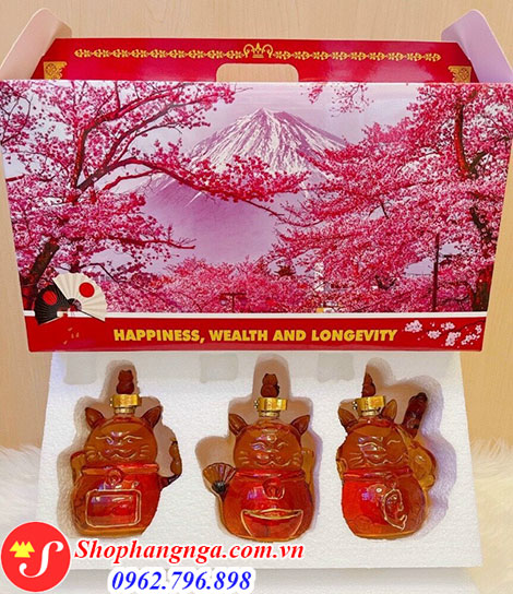 Rượu mèo thần tài Nhật Bản