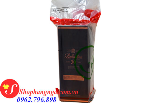 Rượu Ballantine 30 xách tay