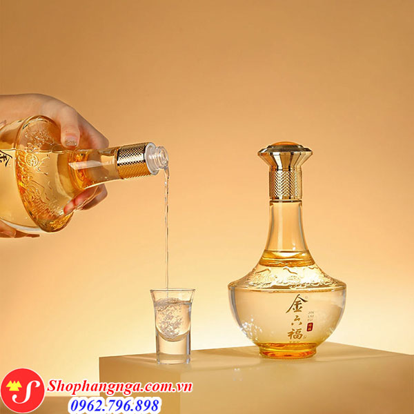 Rượu Jinliufu Golden Century của Trung Quốc