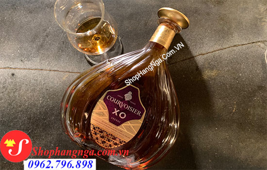 Rượu Courvoisier XO