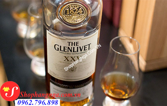 rượu Glenlivet 25 