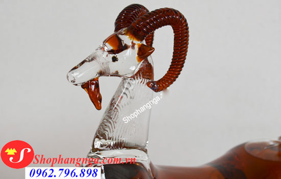 rượu linh vật con d&ecirc;