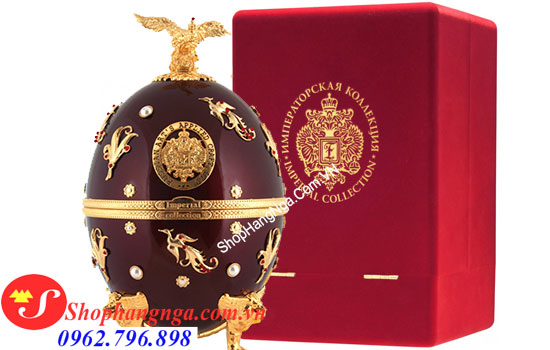 Rượu trứng nga màu đỏ đô