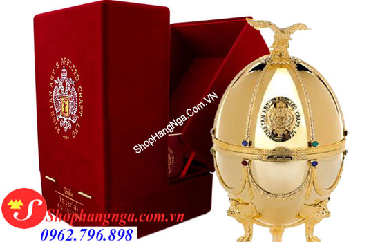 Rượu trứng nga màu vàng