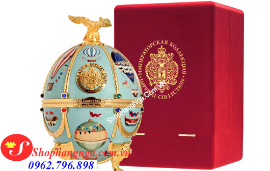 Rượu trứng Nga màu xanh quả cầu