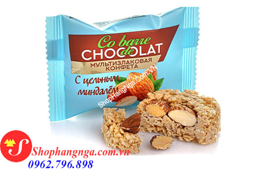 Bánh ngũ cốc yến mạch hạnh nhân của Nga