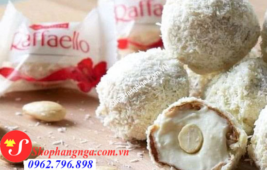 Kẹo raffaello Nga hộp vuông 240gr