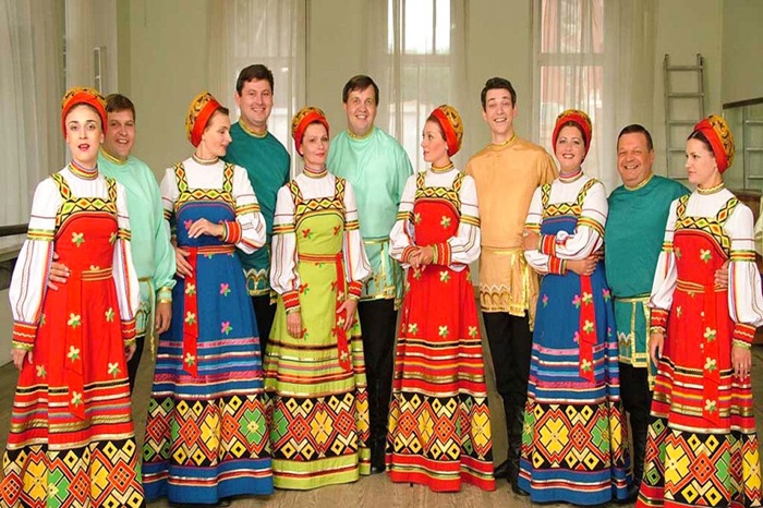 trang phục truyền thống Nga