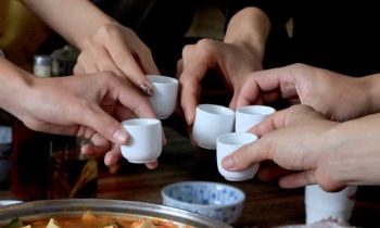 1 chén rượu bao nhiêu ml: Từ dân gian đến khoa học