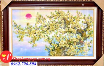 Tranh Hổ Phách Phong Cảnh Cây Hoa Mai Cổ Thụ  Của Nga