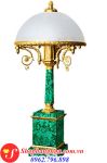 Chiếc Đèn Bằng Đá Malachite Của Nga Chi Tiết Đơn Giản