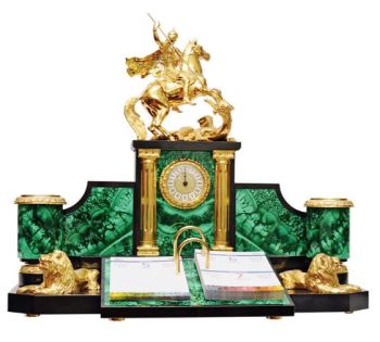 Khay Cắm Bút Dành Cho Lãnh Đạo Bằng Đá Malachite Của Nga