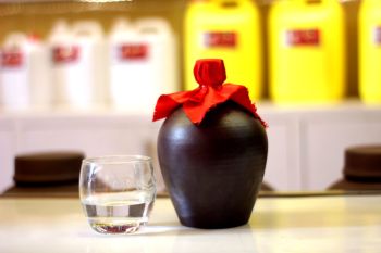 Rượu ngon nhất Việt Nam: Top 10 mỹ tửu An Nam