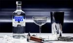 Cách mở nút chai rượu Vodka đơn giản dễ làm