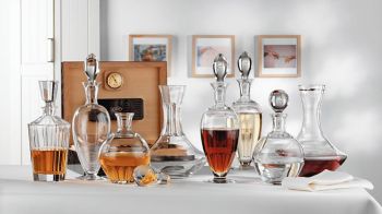 Tặng Rượu Có Ý Nghĩa Gì? Khám Phá Nghệ Thuật Trao Gửi Tinh Hoa Văn Hóa